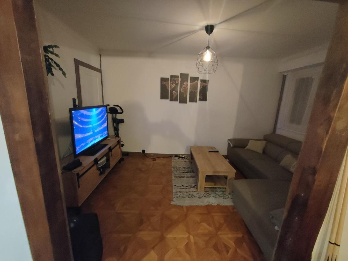 Très grand appartement de 76m2 à Strasbourg Extérieur photo